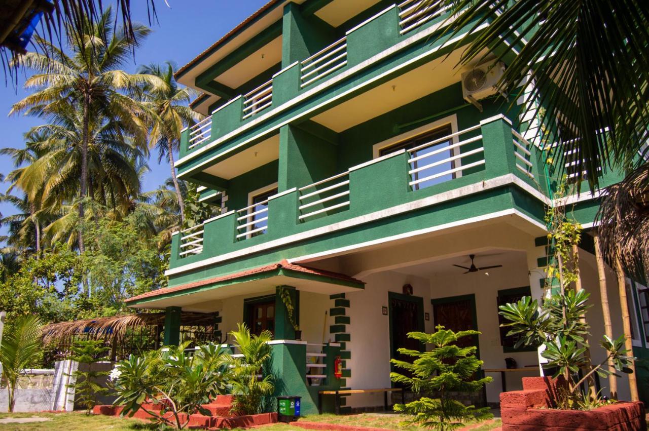 Green Nest Hostel, Baga- North Goa آربورا المظهر الخارجي الصورة